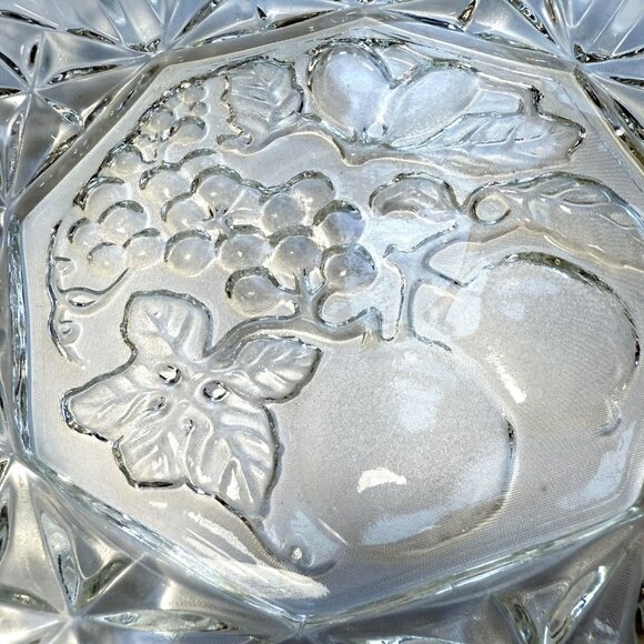 Vintage Clear Glass Molded Fruit 11” Ruffled Bowl - Unmarked - Picture 2 of 8
